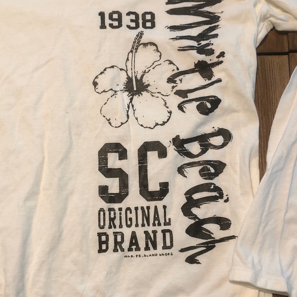 Hanes Myrtle Beach Long Sleeve White Tee sz medium